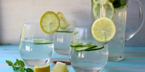 4 Manfaat Minum Air Putih Di Campur Dengan Jeruk Nipis