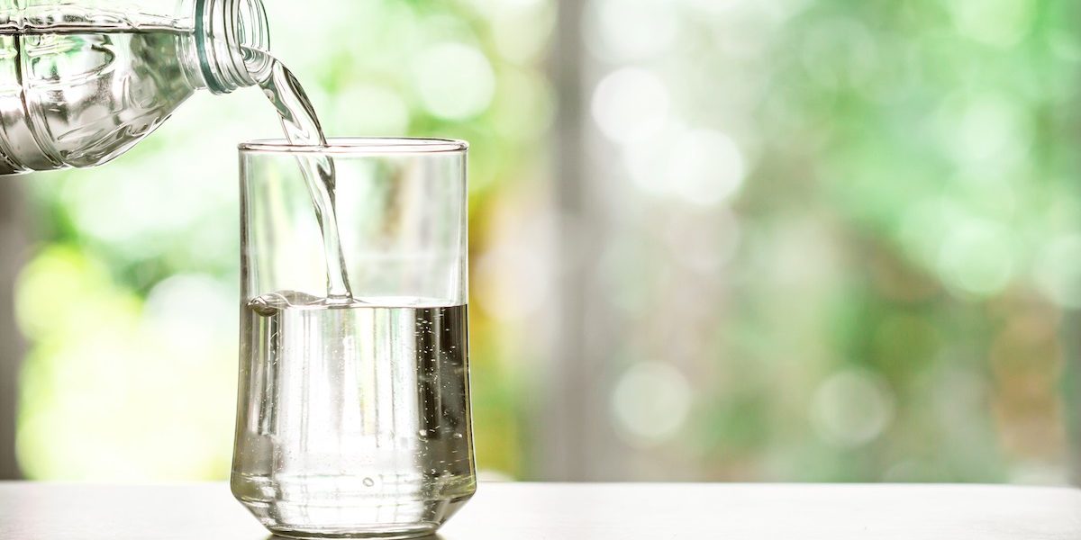  Banyak Minum Air  Putih Hindari Makanan Manis Dan Asin 