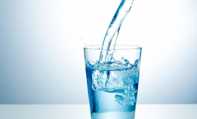 Tips Jitu Membiasakan Minum Air Oksigen Saat Di Kantor