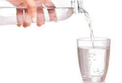 Rahasia Di Balik Membiasakan Minum Air Putih Rahasia Di Balik Membiasakan Minum Air Putih